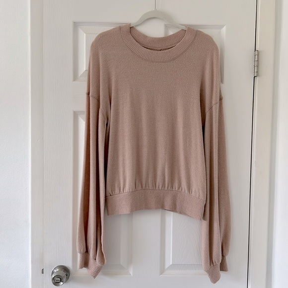 Free People Beach TGIF Pullover Size SP - Picture 2 of 7